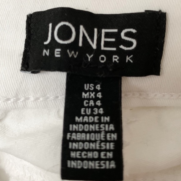 JONES New York White Denim Jeans - Picture 5 of 8